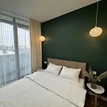 公寓 окружна кульпарківська в жк Okruzhna Hall