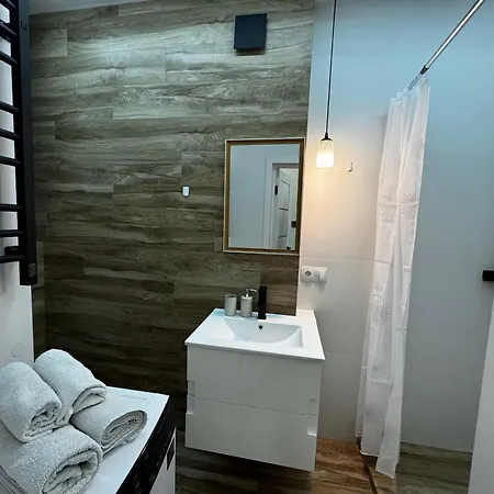 Apartment окружна кульпарківська в жк Okruzhna Hall