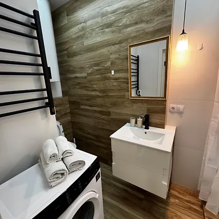 окружна кульпарківська в жк Okruzhna Hall Appartement Lviv