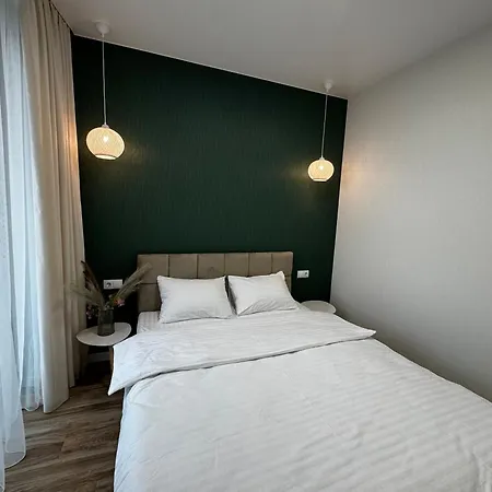 окружна кульпарківська в жк Okruzhna Hall Apartment Lviv