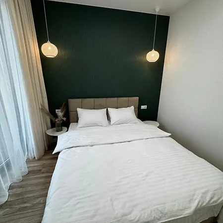 Apartmán окружна кульпарківська в жк Okruzhna Hall *