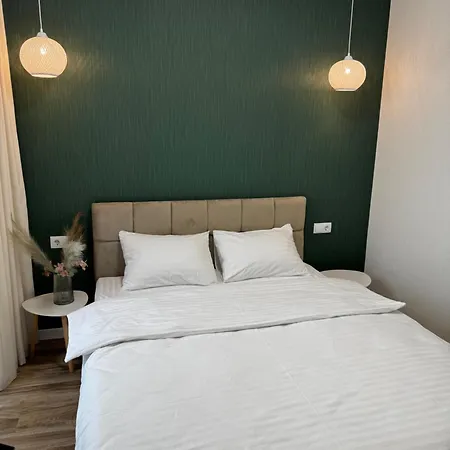 Apartmán окружна кульпарківська в жк Okruzhna Hall