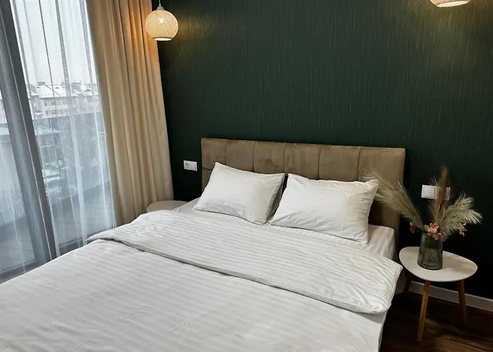 окружна кульпарківська в жк Okruzhna Hall Apartment