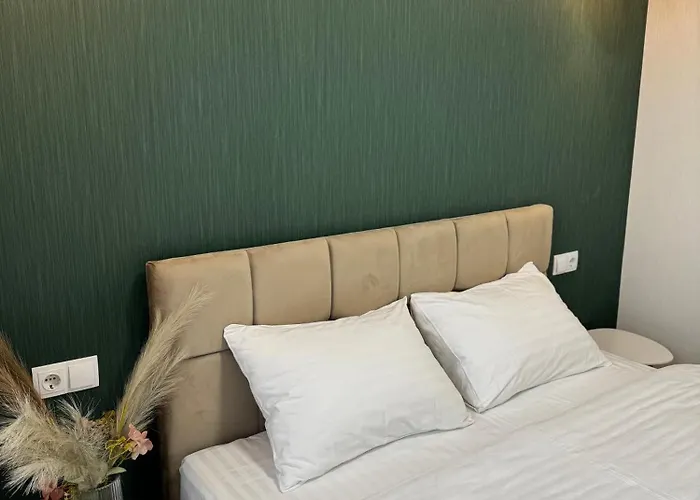 окружна кульпарківська в жк Okruzhna Hall Apartment *