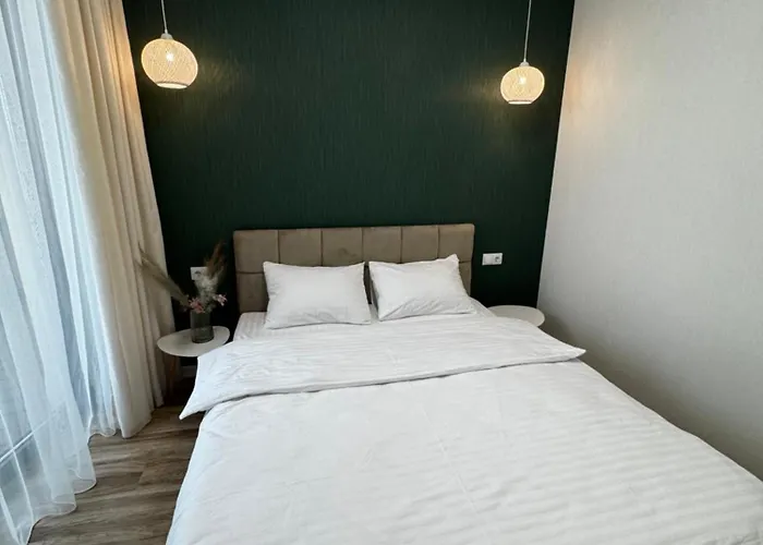 Apartmán окружна кульпарківська в жк Okruzhna Hall *