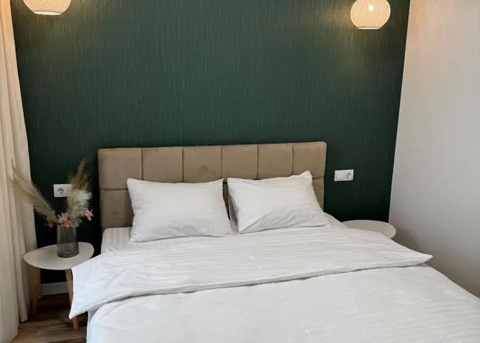 Apartmán окружна кульпарківська в жк Okruzhna Hall